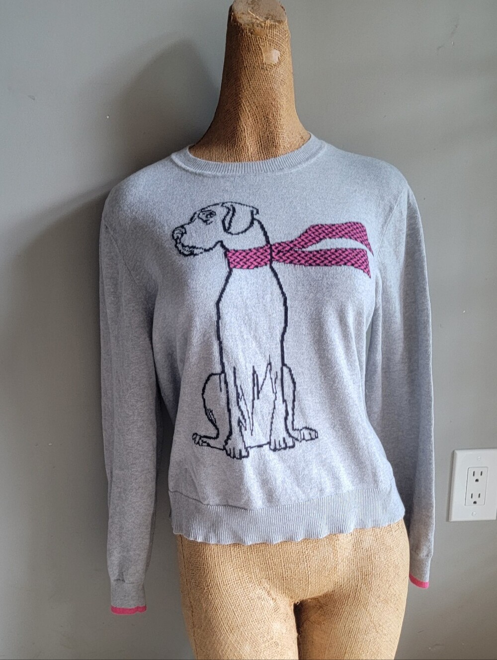 Cashmere Blend Gray Sweater with Dog Graphic and Pink Scarf Accent